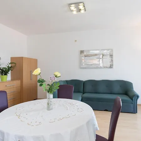 Cvijic Rose Apartment